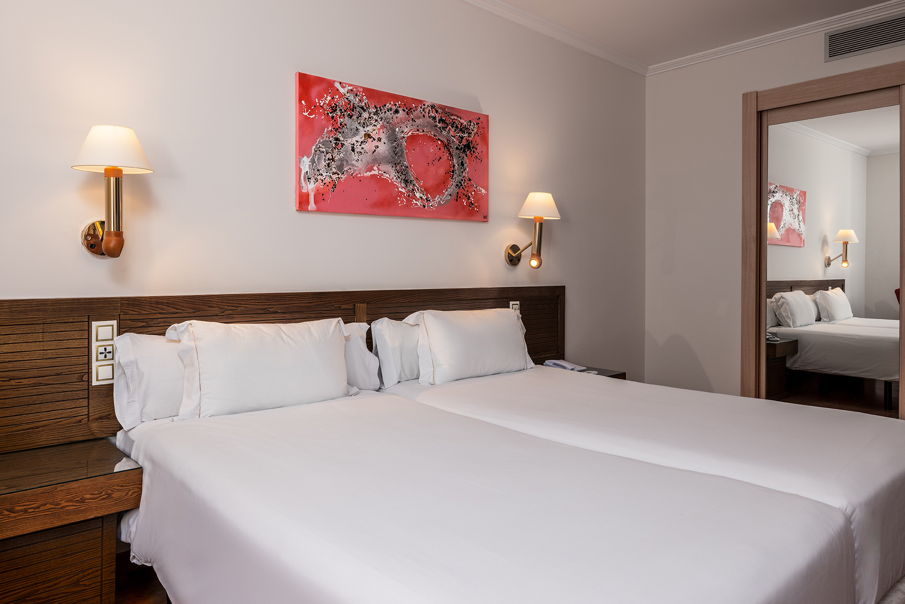 002_alta_senatorcadiz Doble.jpg